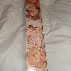 Vintage-Inspired Wall Decor with Cherubic Art